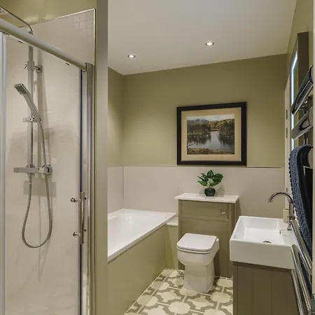 Old Village Shop, بيت للعطل آمبيلسايد