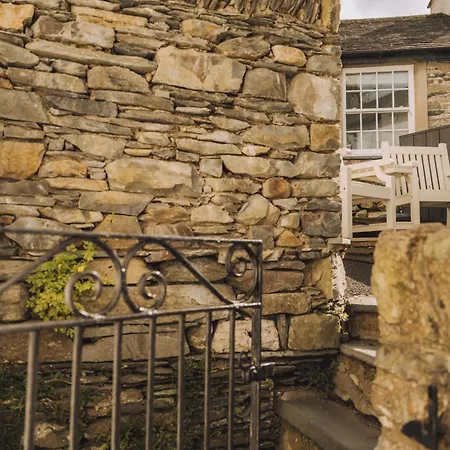 Old Village Shop, Dom wakacyjny